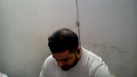 hunkster102 online show from June 20, 7:24 am