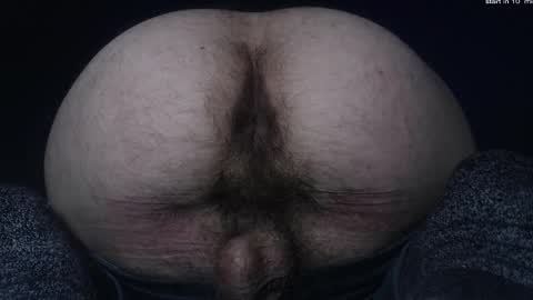 Snapshot of hunkytime chatting on October 3, 3:06 pm I AM NOT A DIRECTOR I AM THE BOSS KINGDADDYSIRSTR8ALPHAMASTER online show from October 3, 3:06 pm