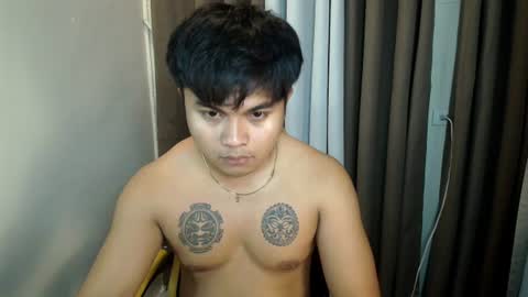 hunkyzeus online show from June 20, 7:08 pm