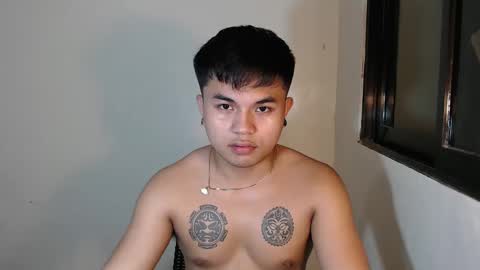 hunkyzeus online show from January 9, 3:34 pm