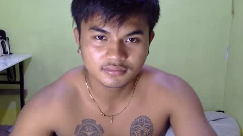 Snapshot of hunkyzeus chatting on October 9, 11:15 am hunkyzeus online show from October 9, 11:15 am