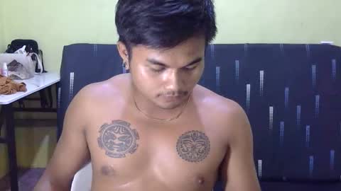 Snapshot of hunkyzeus chatting on October 10, 11:48 am hunkyzeus online show from October 10, 11:48 am