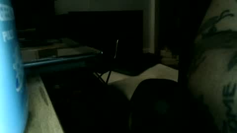 hunter_776 online show from June 26, 9:23 am