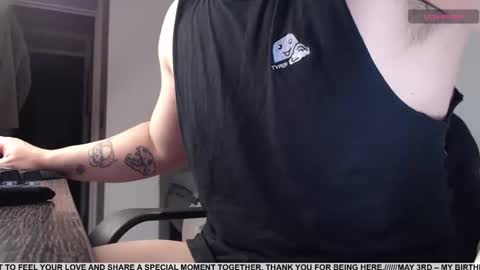   online show from April 9, 11:16 am