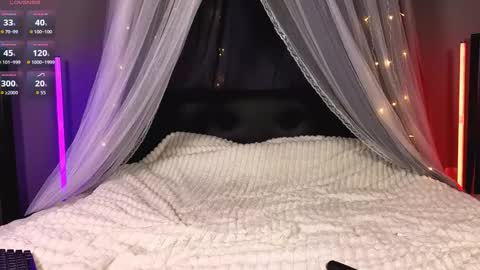 Hunter online show from October 31, 3:26 pm