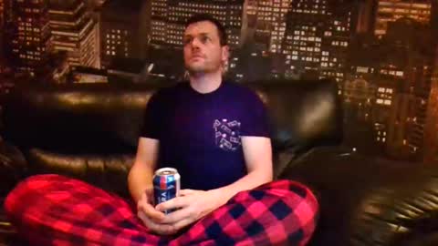 Snapshot of hurley7890 chatting on January 1, 3:56 am hurley7890 online show from January 1, 3:56 am