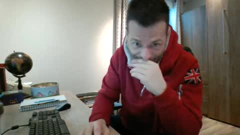 Snapshot of hurley7890 chatting on February 14, 2:12 pm hurley7890 online show from February 14, 2:12 pm