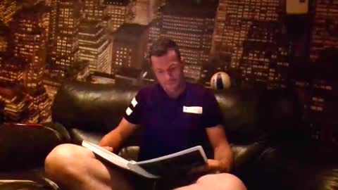 Snapshot of hurley7890 chatting on September 29, 12:42 am hurley7890 online show from September 29, 12:42 am