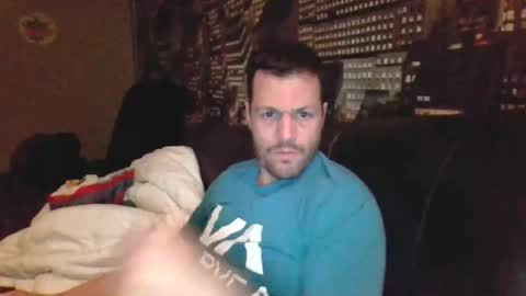 Snapshot of hurley7890 chatting on March 11, 2:21 am hurley7890 online show from March 11, 2:21 am