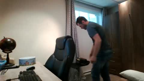 Snapshot of hurley7890 chatting on December 11, 2:39 pm hurley7890 online show from December 11, 2:39 pm