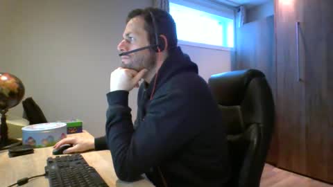 Snapshot of hurley7890 chatting on March 12, 2:34 pm hurley7890 online show from March 12, 2:34 pm