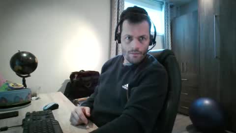 Snapshot of hurley7890 chatting on January 20, 2:36 pm hurley7890 online show from January 20, 2:36 pm