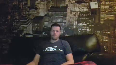 Snapshot of hurley7890 chatting on March 5, 2:46 am hurley7890 online show from March 5, 2:46 am