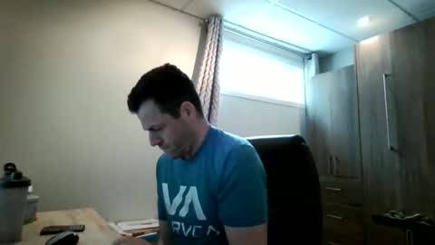 hurley7890 online show from April 24, 2:08 pm