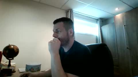 Snapshot of hurley7890 chatting on February 7, 4:03 pm hurley7890 online show from February 7, 4:03 pm