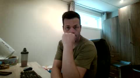 hurley7890 online show from June 23, 1:37 pm