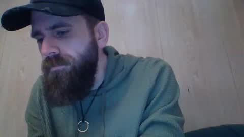 huskygengar22 online show from May 14, 9:18 am