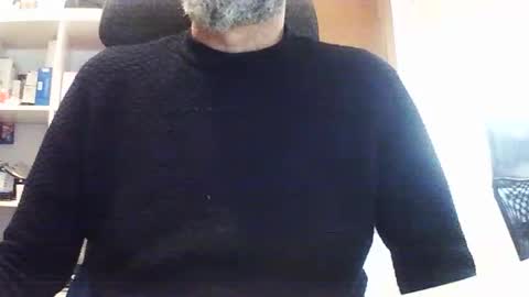 Hyperpau online show from December 16, 2:57 pm