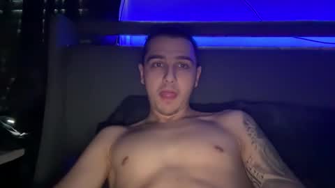 Elcejas 2 online show from February 3, 4:34 pm