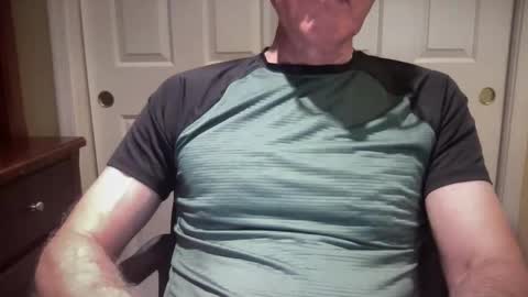 Snapshot of i8bgcq chatting on September 11, 3:55 pm The Talented Mr. DILFy online show from September 11, 3:55 pm
