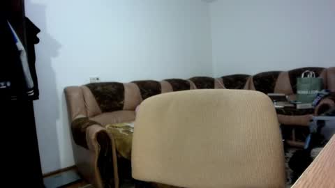i_like_older_men online show from May 7, 4:40 pm