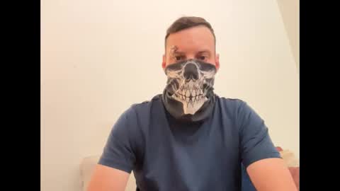 i o ro online show from November 1, 5:33 am