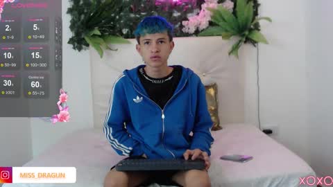 Snapshot of iam_lukas__ chatting on September 28, 3:48 am iam_lukas__ online show from September 28, 3:48 am