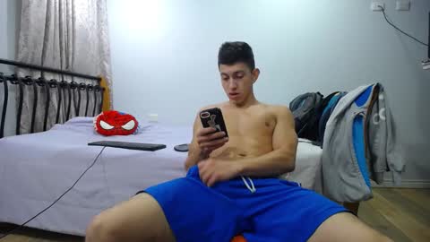 iam_yourbabyprincess_xd online show from February 16, 6:32 am
