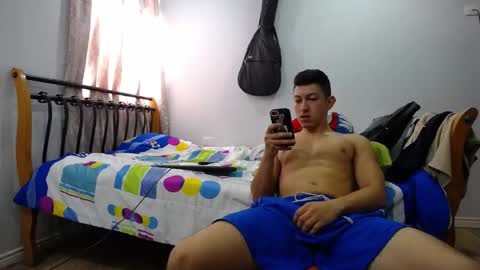 iam_yourbabyprincess_xd online show from January 8, 5:26 pm