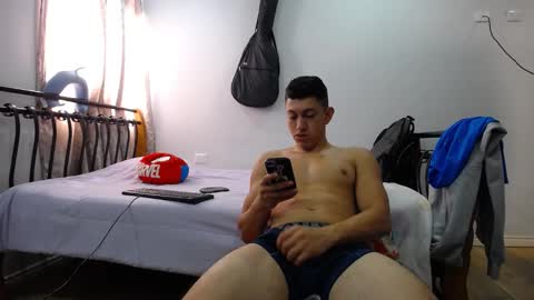 iam_yourbabyprincess_xd online show from January 17, 6:03 pm
