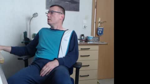 iamachim online show from May 3, 6:49 am