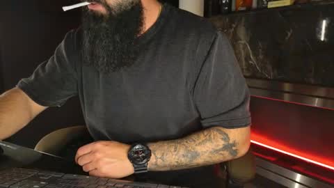 Snapshot of iamalexander_ chatting on November 2, 4:28 am Lex online show from November 2, 4:28 am