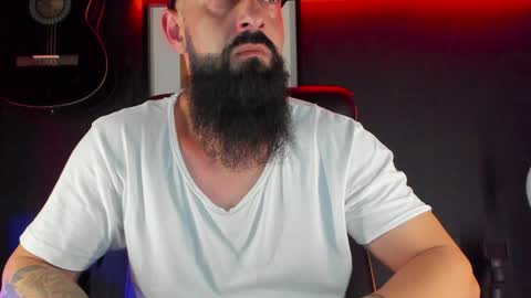 Snapshot of iamalexander_ chatting on December 5, 3:28 pm Lex online show from December 5, 3:28 pm