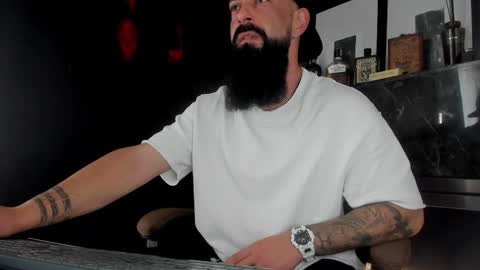 Snapshot of iamalexander_ chatting on October 18, 9:03 am Lex online show from October 18, 9:03 am