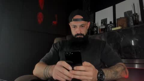 Snapshot of iamalexander_ chatting on October 25, 4:14 am Lex online show from October 25, 4:14 am