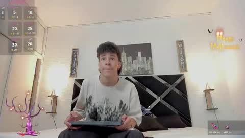 Snapshot of iamduque chatting on October 13, 2:28 am Iam Joseant online show from October 13, 2:28 am