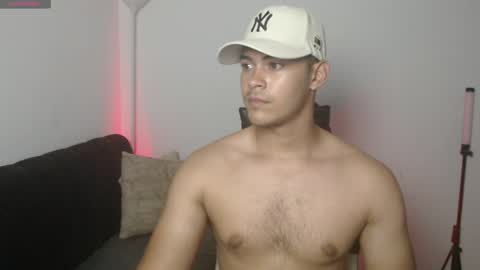 Dylan  independent model  online show from June 21, 2:50 am