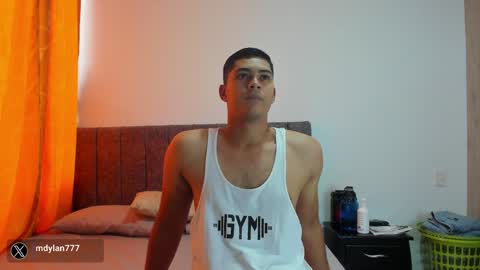 Snapshot of iamdylan777 chatting on December 23, 8:57 pm Dylan independent model online show from December 23, 8:57 pm
