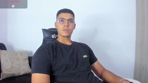 Snapshot of iamdylan777 chatting on January 30, 7:07 am Dylan independent model online show from January 30, 7:07 am