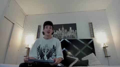 Snapshot of iammariano chatting on October 20, 4:27 am Mariano online show from October 20, 4:27 am