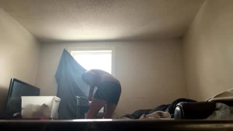 iamtheone403 online show from January 31, 7:11 pm