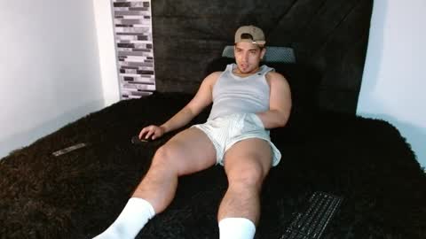 Ian Davis online show from May 13, 1:13 am