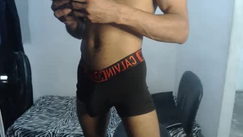 ian_tuner online show from December 17, 10:16 pm