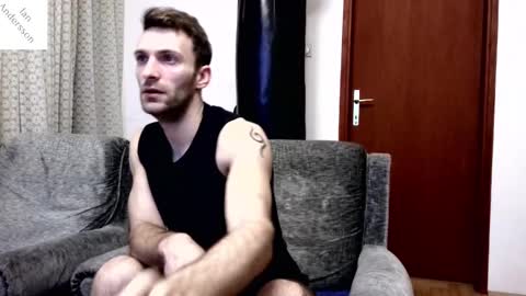 Snapshot of ianandersson27 chatting on January 17, 3:34 am Ian Andersson online show from January 17, 3:34 am