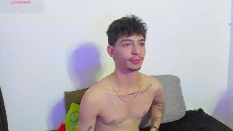 Ian Lark online show from April 28, 5:17 pm