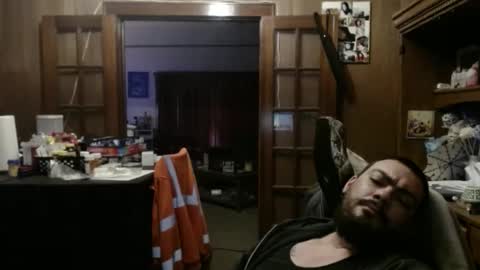 ianstone online show from April 29, 12:15 am