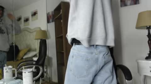 ibratxandy online show from April 21, 1:42 am