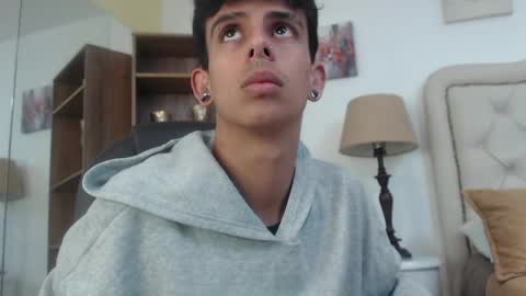 ibratxandy online show from April 25, 7:00 pm