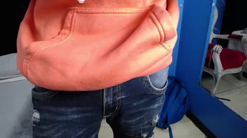 IcaroNoctur online show from February 11, 2:05 am