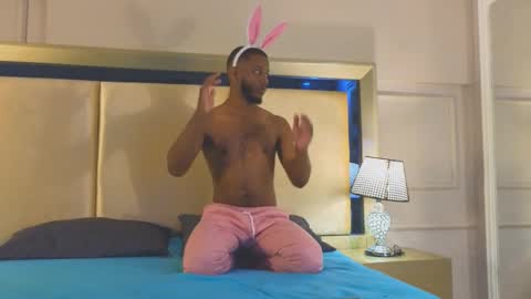 icarovaldez online show from March 5, 11:38 am